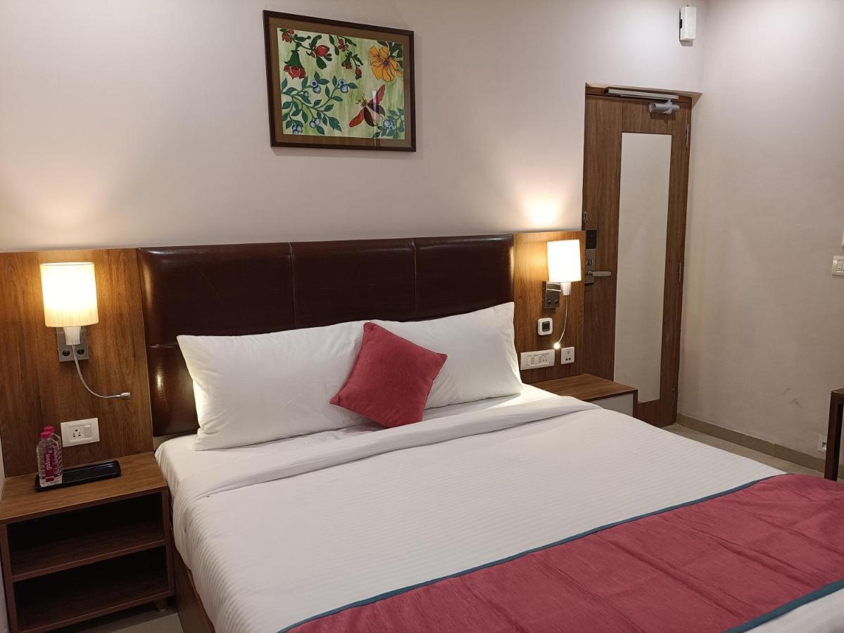 The Beacon Hotel Vadodara Eksteriør billede