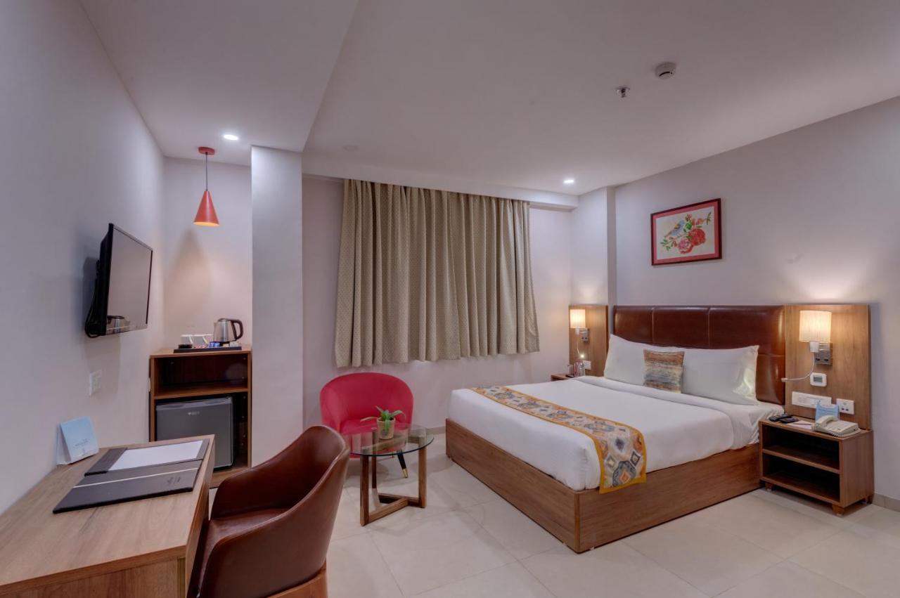 The Beacon Hotel Vadodara Eksteriør billede
