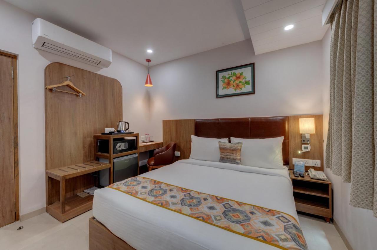 The Beacon Hotel Vadodara Eksteriør billede
