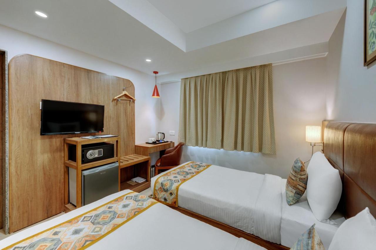 The Beacon Hotel Vadodara Eksteriør billede