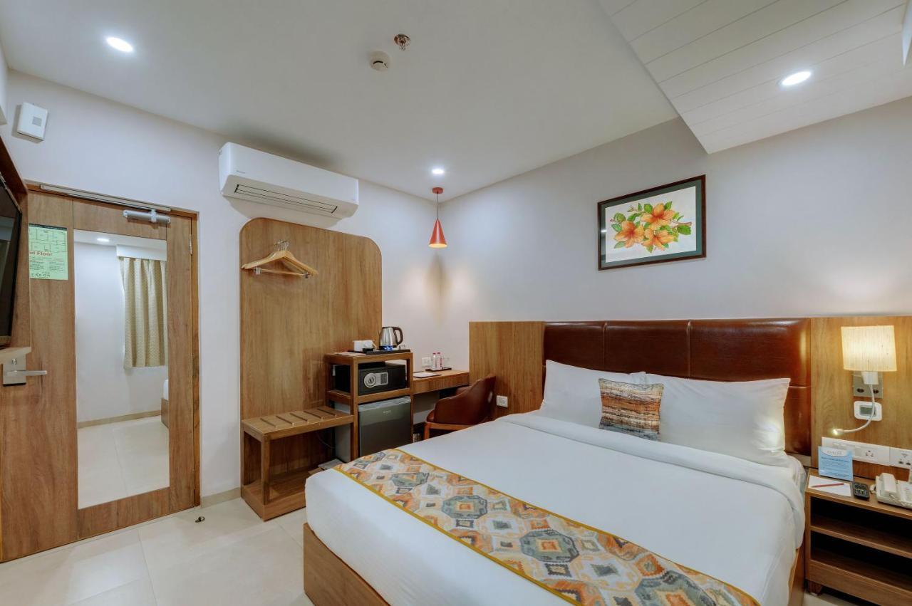 The Beacon Hotel Vadodara Eksteriør billede